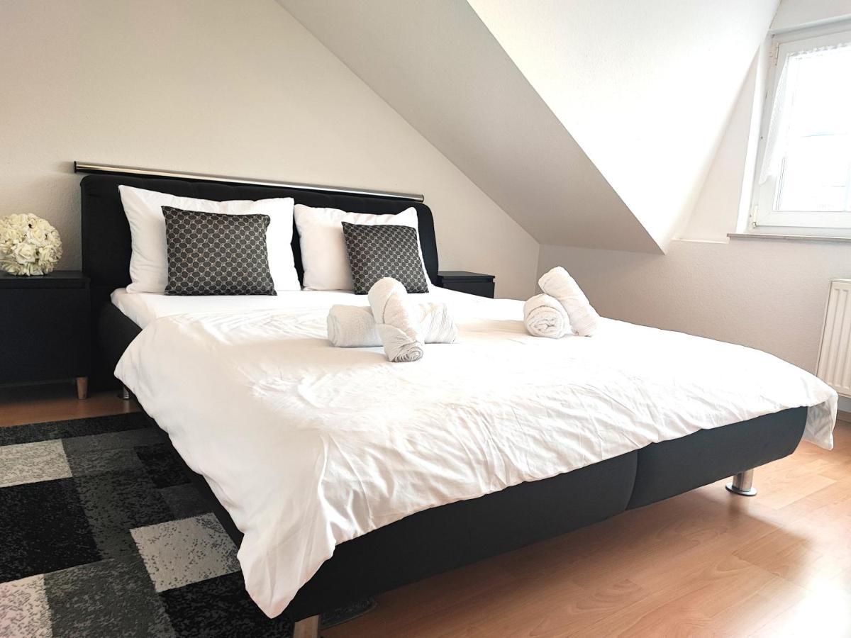 Klein Aber Fein 3 Zimmer 73Qm Duren Luaran gambar
