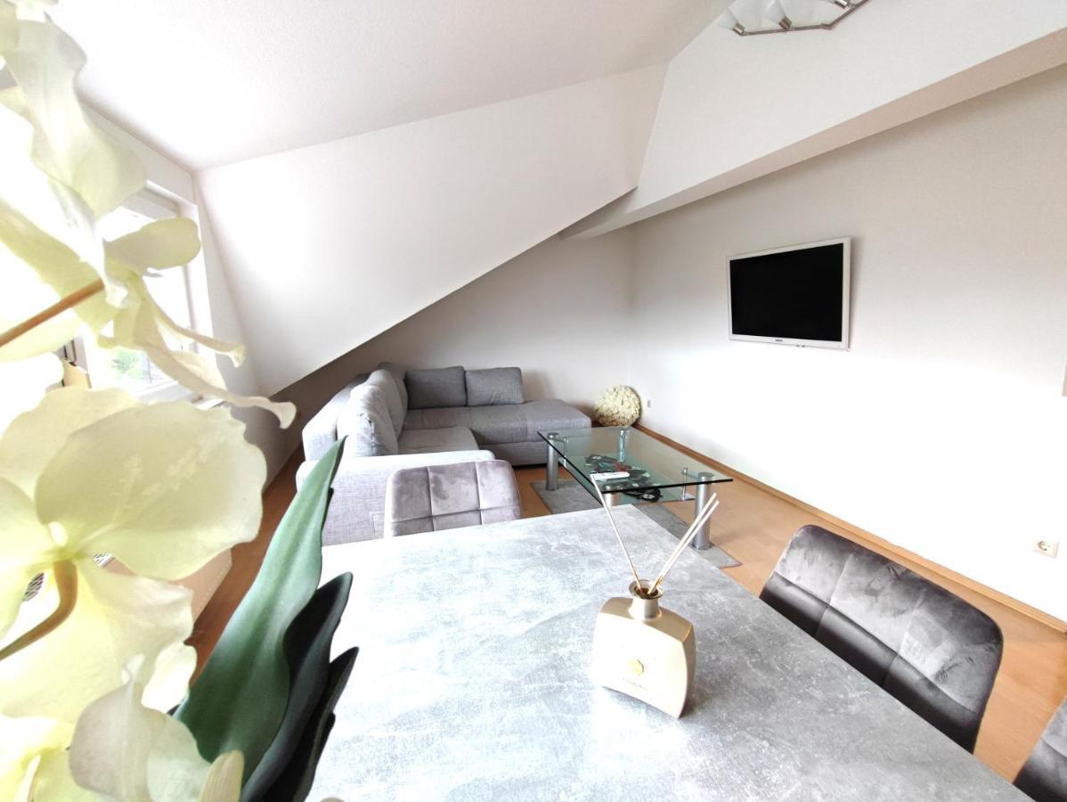 Klein Aber Fein 3 Zimmer 73Qm Duren Luaran gambar